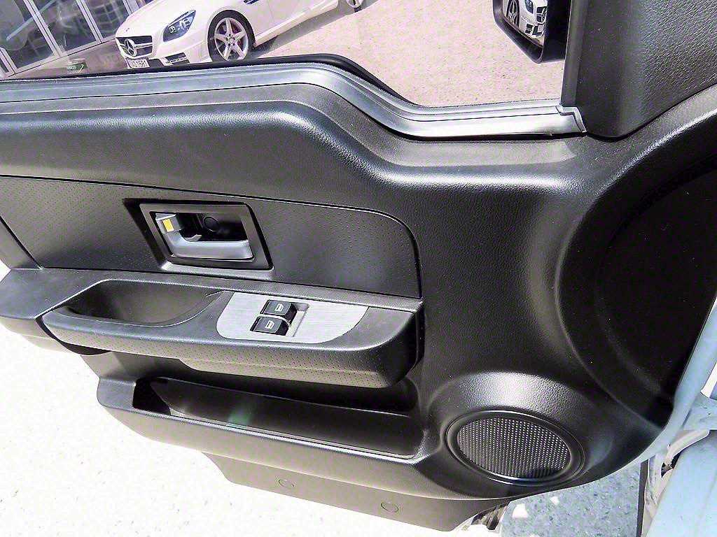 Dongpung So Kon Masada EV - Vista 11