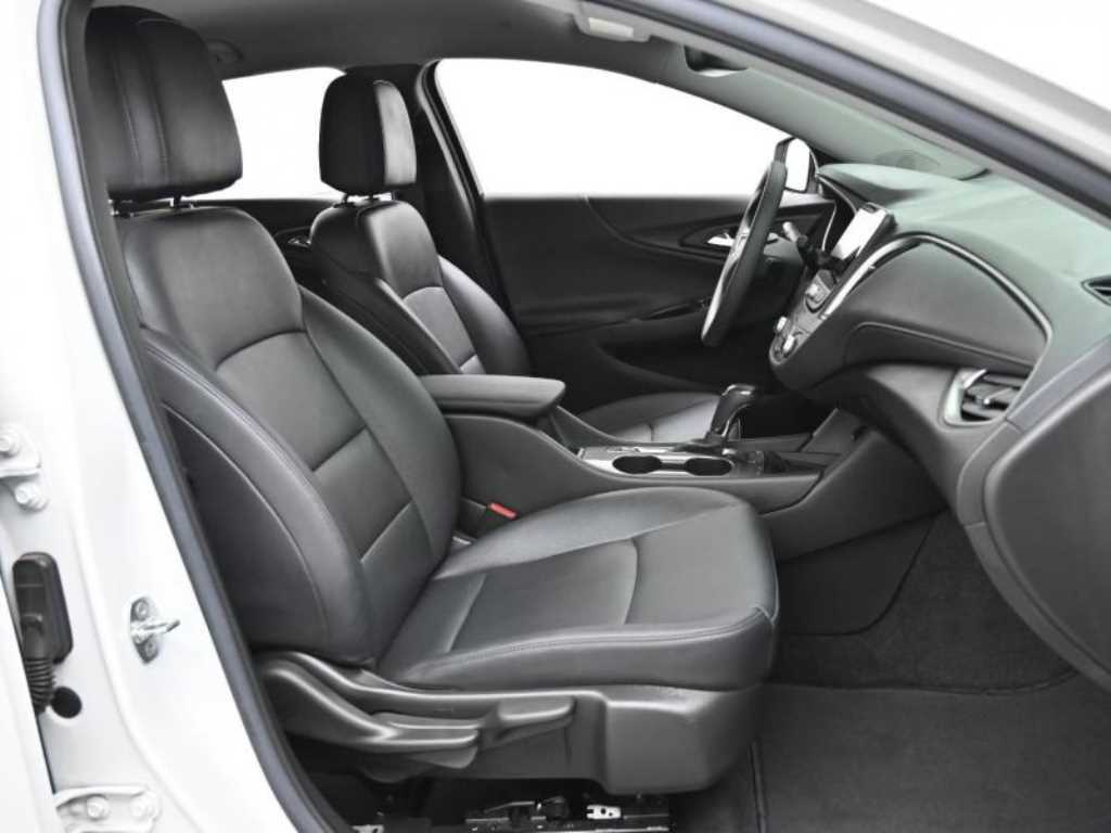 Chevrolet Malibu - Vista 10