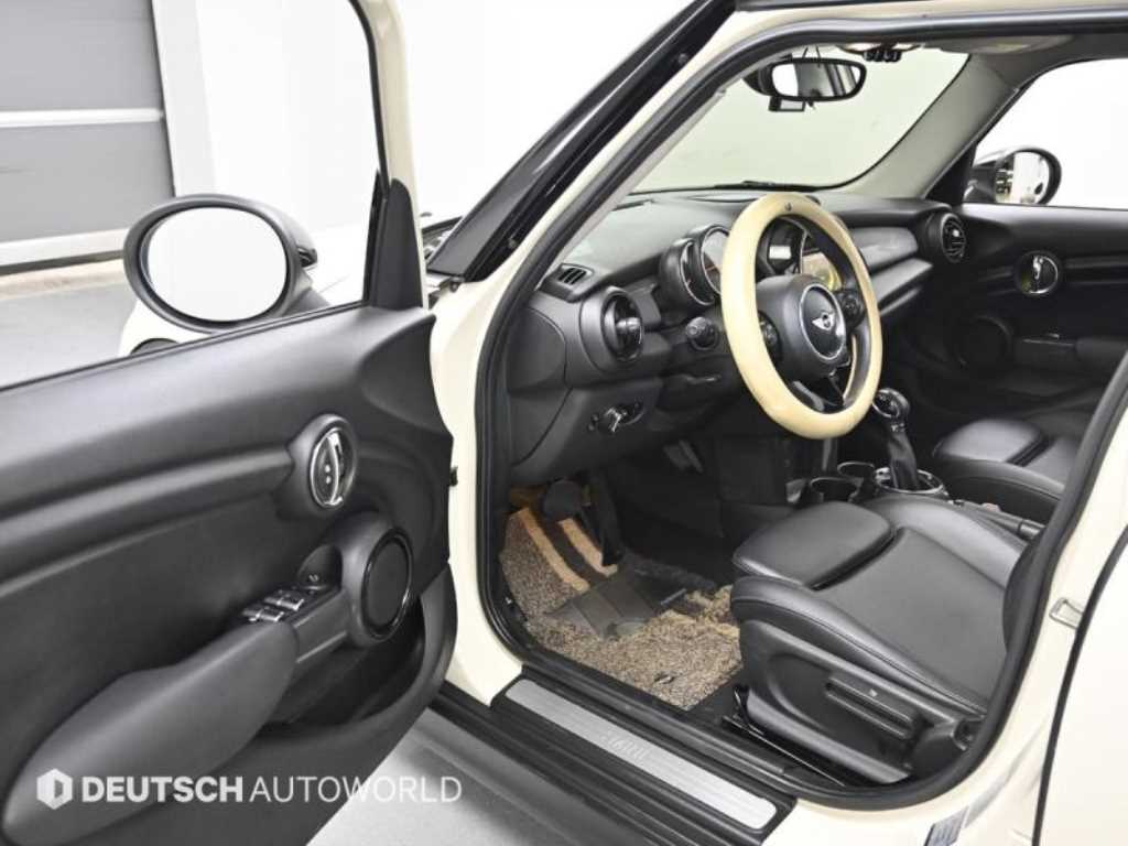 Mini Cooper - Vista 11