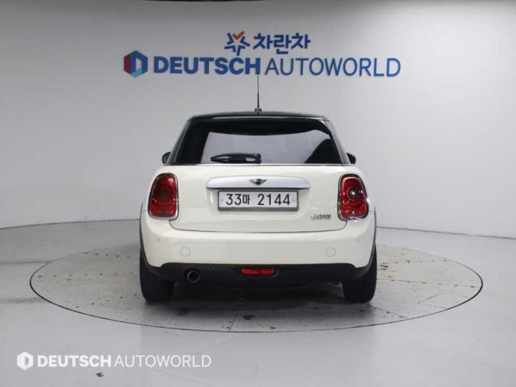 Mini Cooper - Vista 4