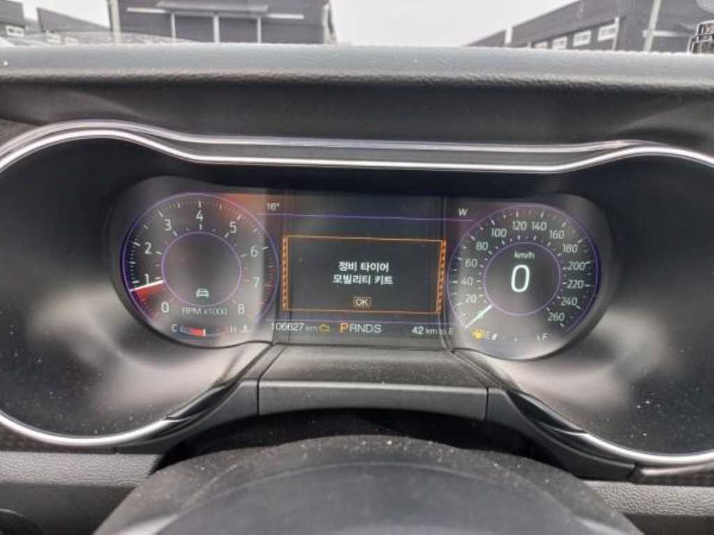 Ford Mustang - Vista 5