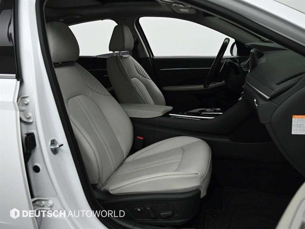 HYUNDAI Sonata - Vista 10