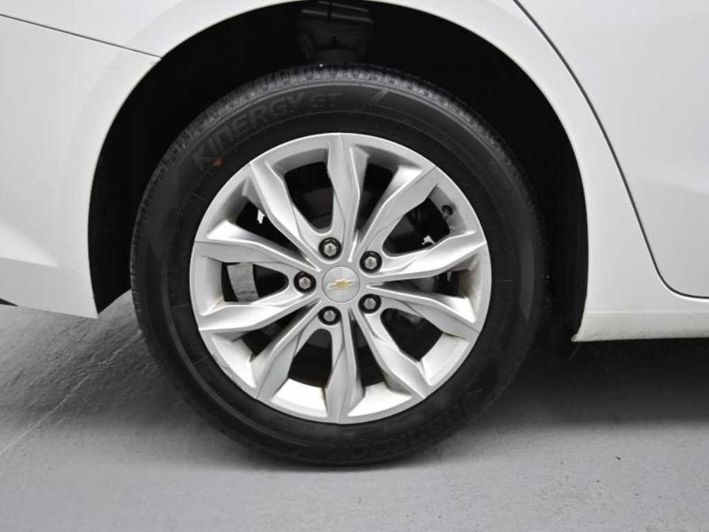 Chevrolet Malibu - Vista 5