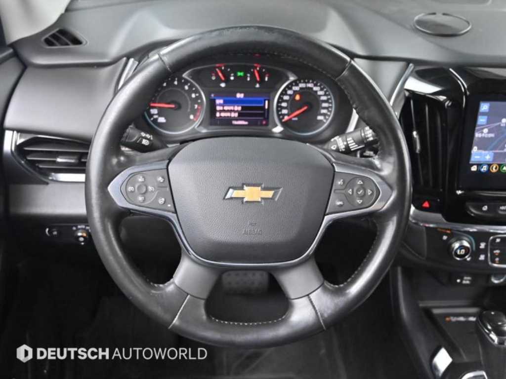 Chevrolet Travers - Vista 6