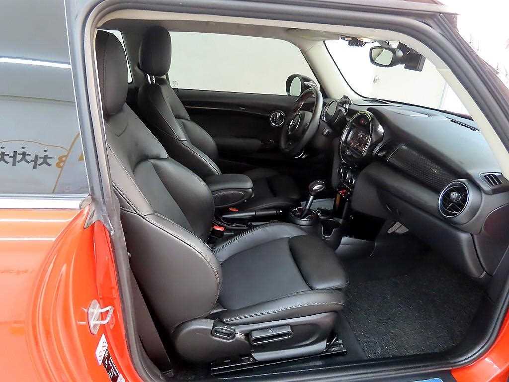 Mini Cooper - Vista 6