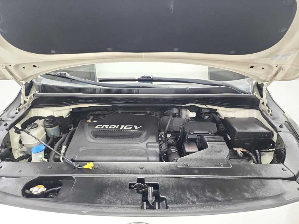 KIA Carnival - Vista 5