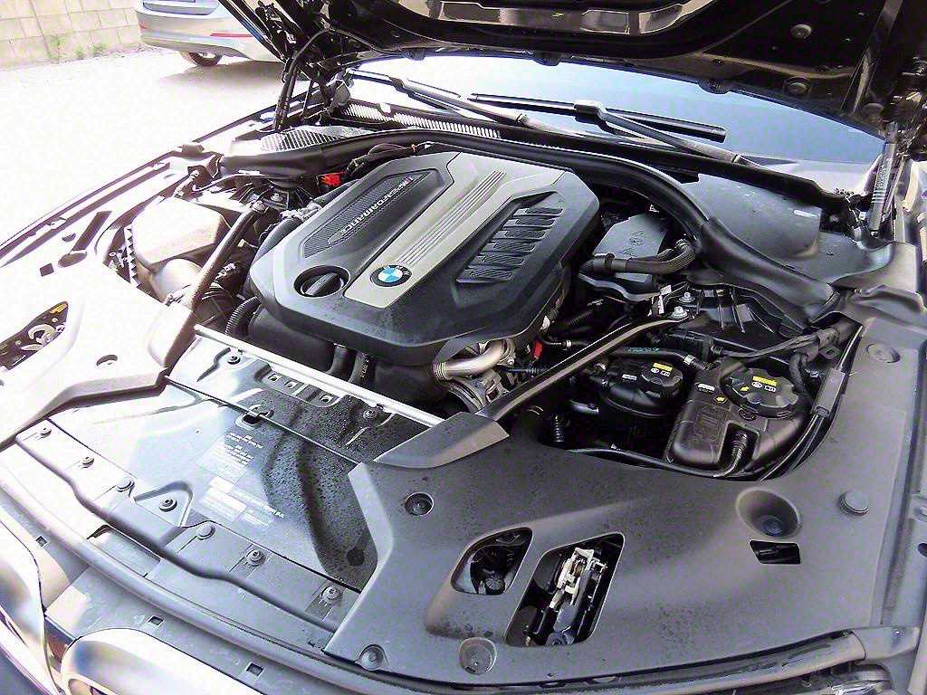 BMW 5 Series 2018 Gris - Importación desde Corea - HF Imports Iquique - Foto 19