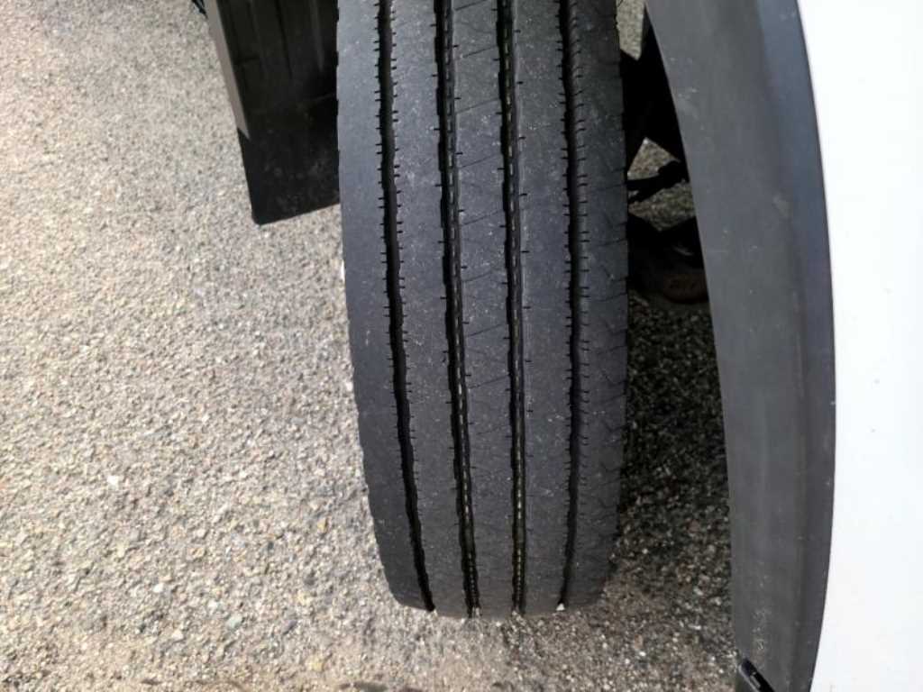 medium and large cargo Cargo 2020 Blanco - Importación desde Corea - HF Imports Iquique - Foto 15