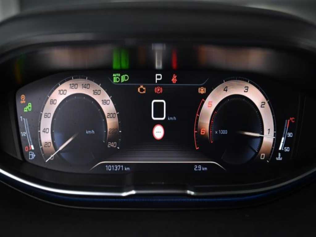 Peugeot 5008 - Vista 8