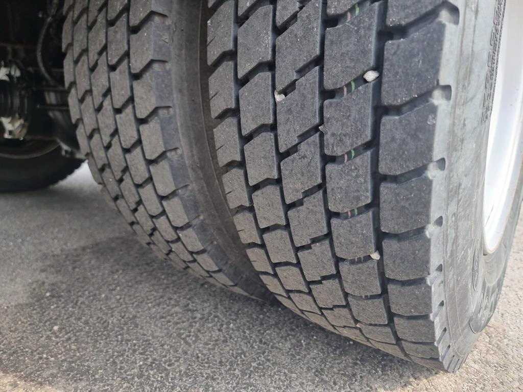 medium and large cargo Cargo 2020 Blanco - Importación desde Corea - HF Imports Iquique - Foto 17