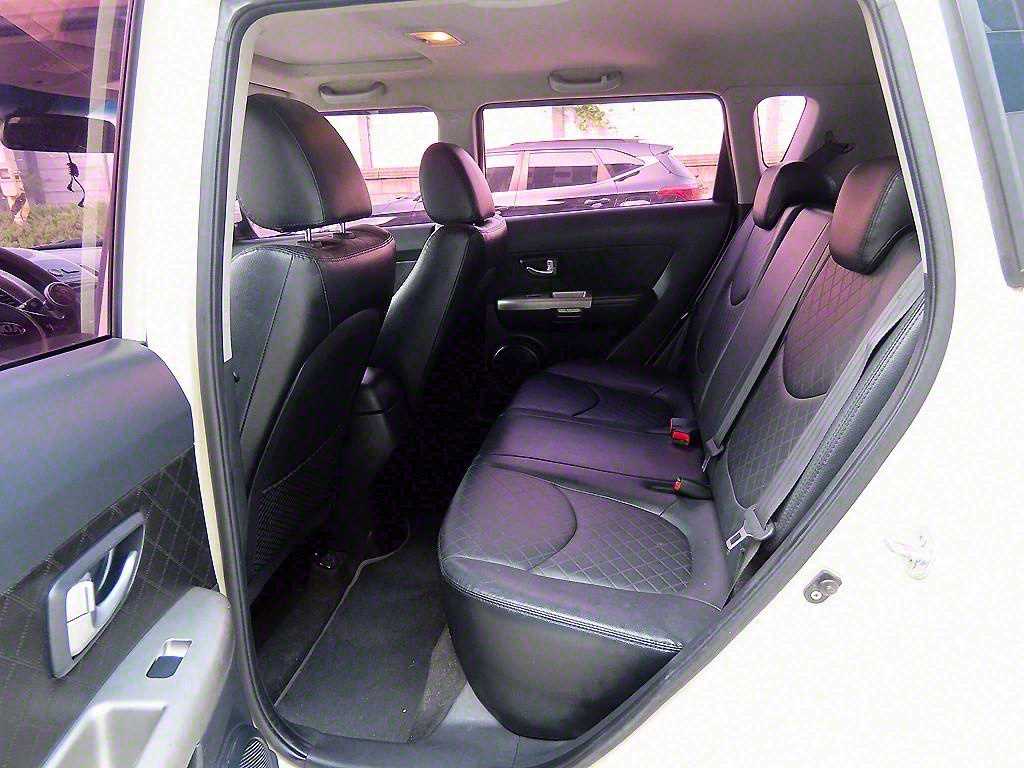 KIA Soul - Vista 6
