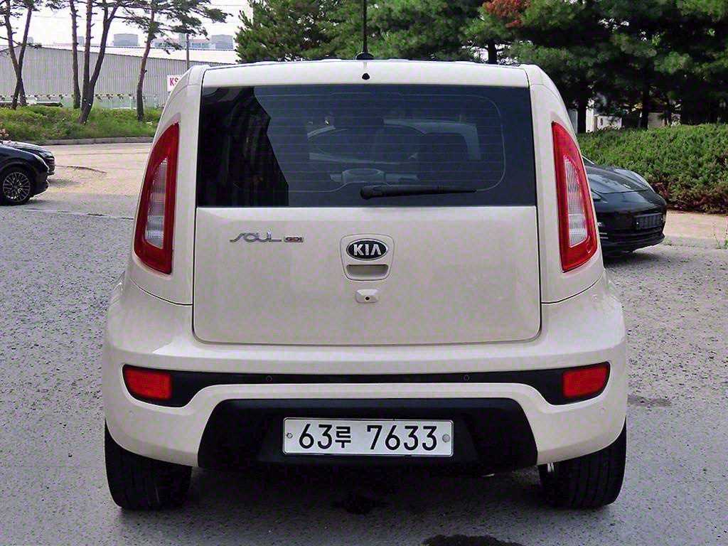 KIA Soul - Vista 4