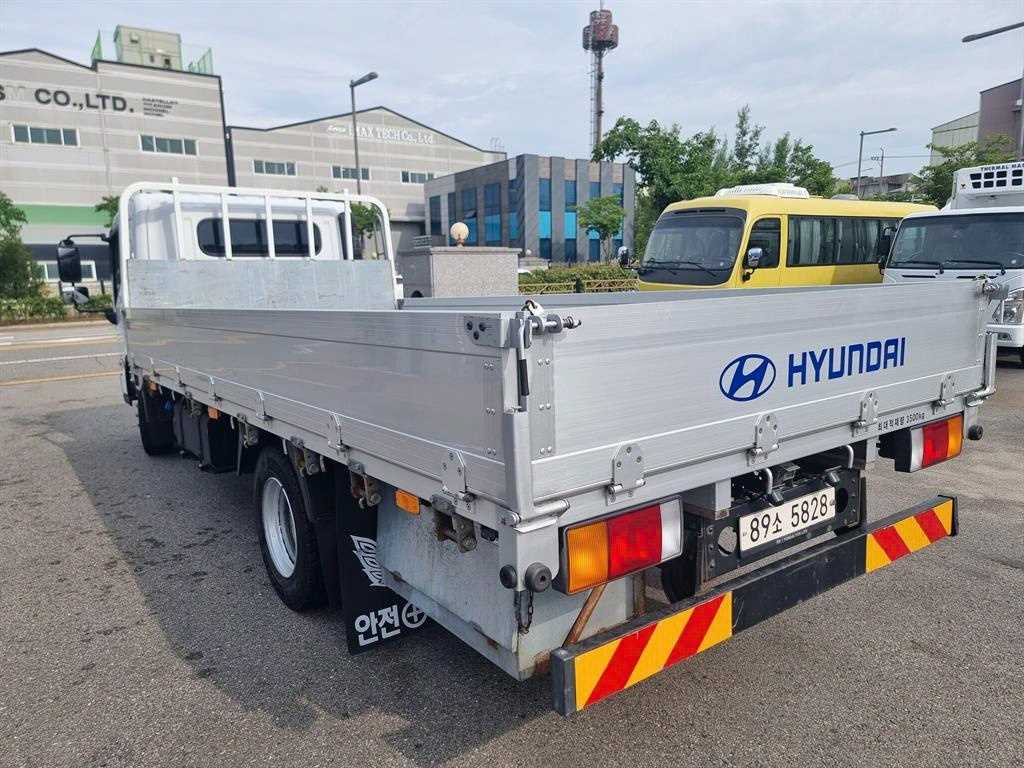 medium and large cargo Cargo - Vista 9