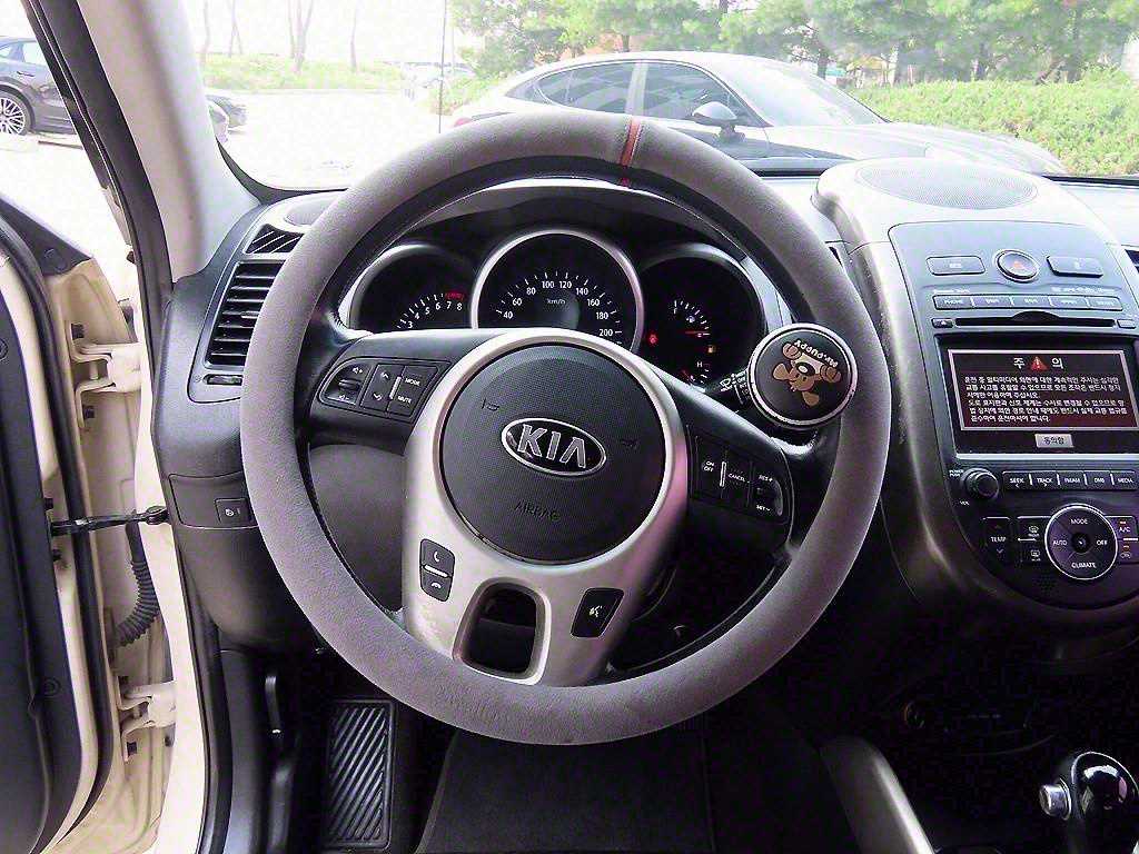 KIA Soul - Vista 8