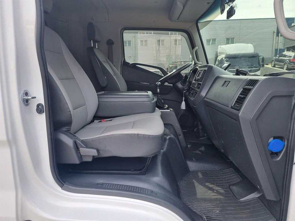 medium and large cargo Cargo - Vista 11