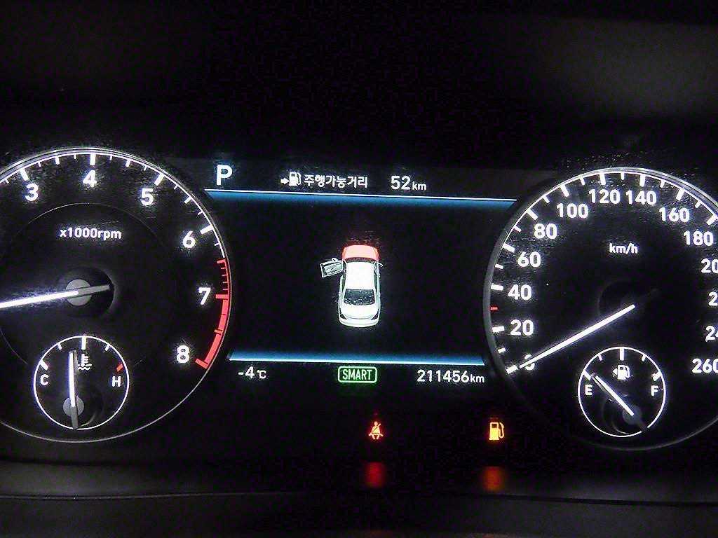 Genesis EQ900 - Vista 9