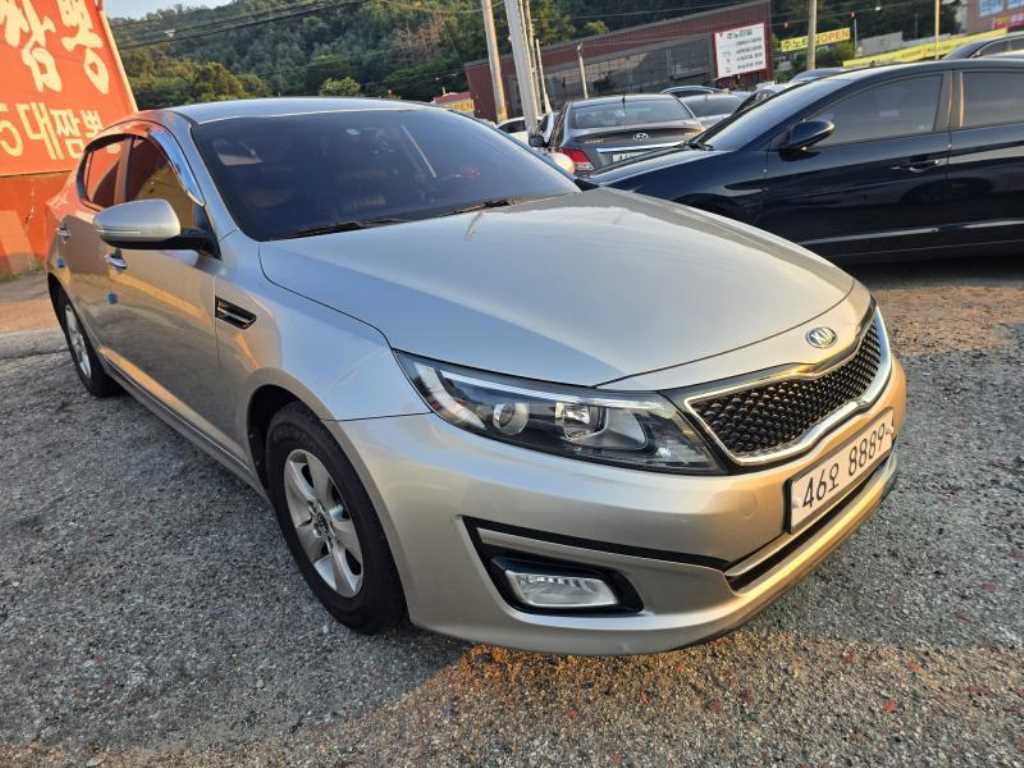 KIA K5 - Vista 3