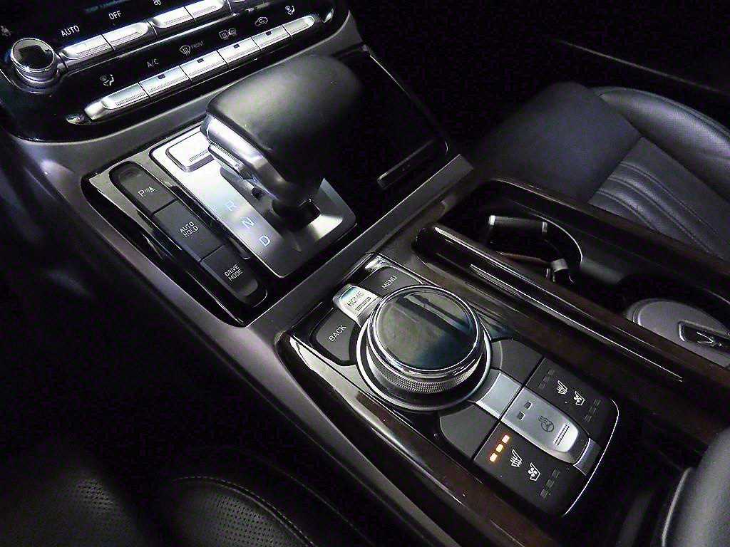 Genesis EQ900 - Vista 12