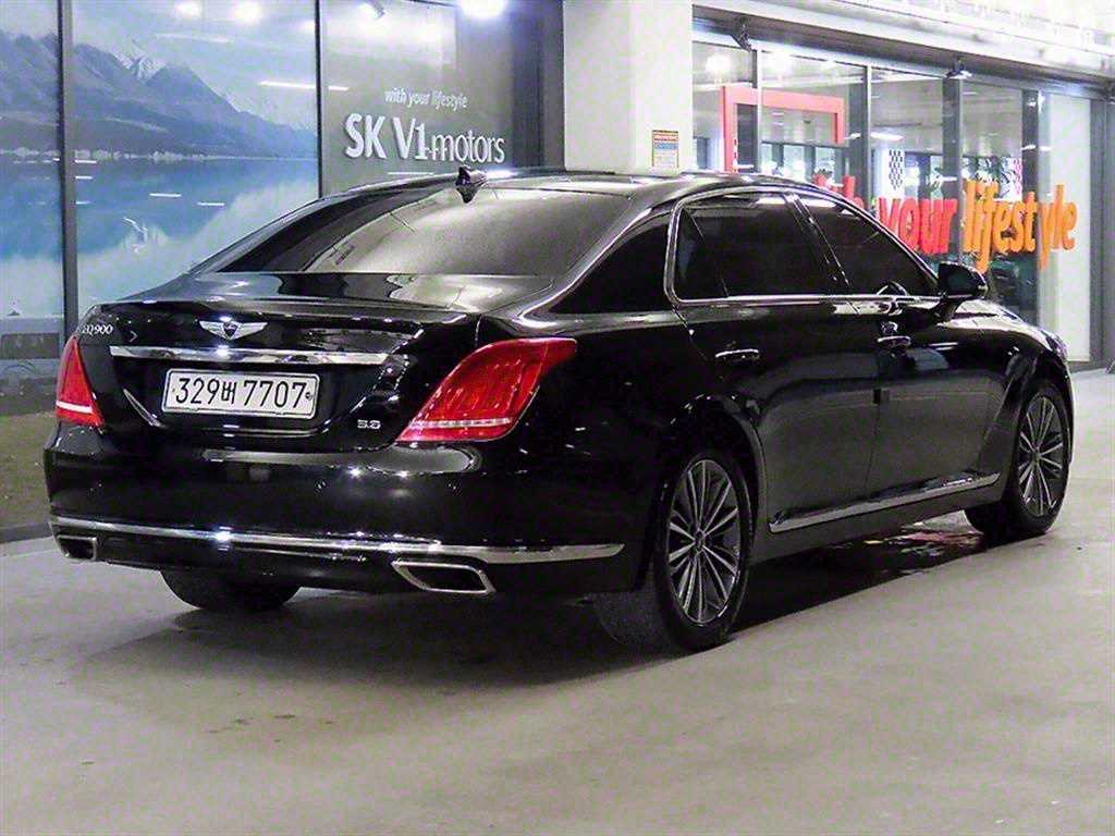 Genesis EQ900 - Vista 4