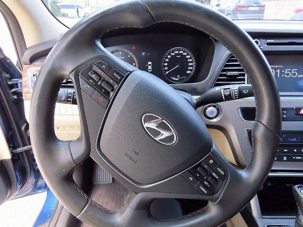 HYUNDAI Sonata - Vista 8