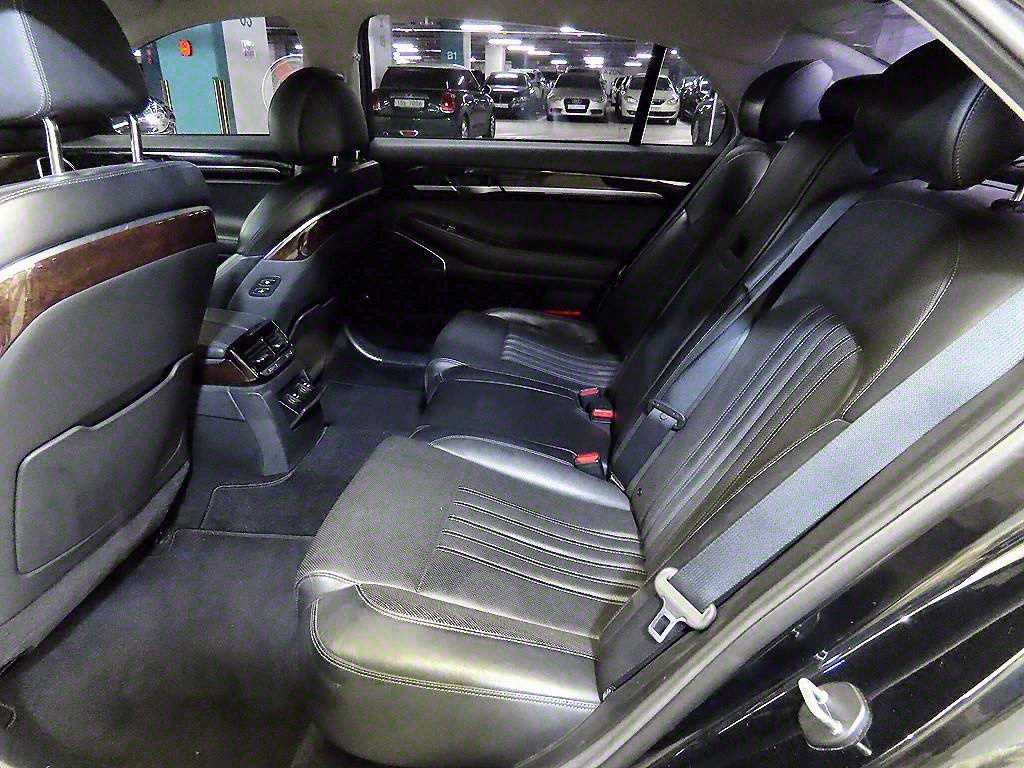 Genesis EQ900 - Vista 7