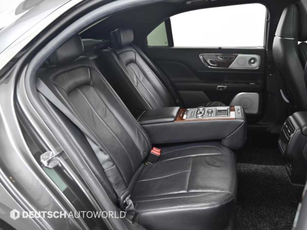 Lincoln Continental - Vista 12