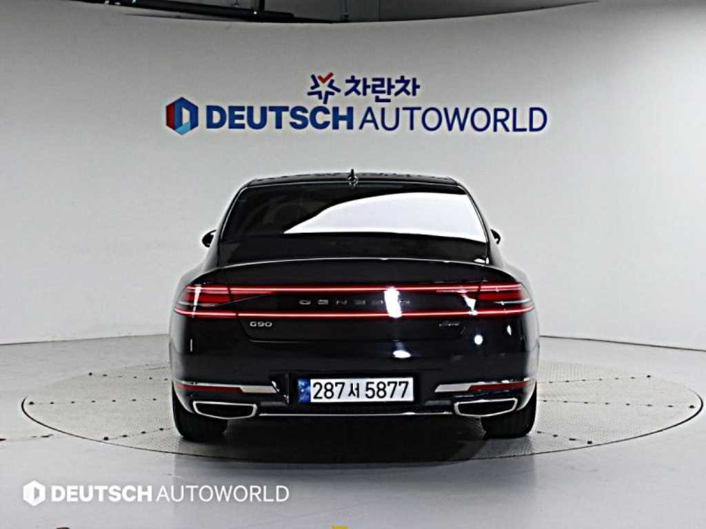 Genesis G90 - Vista 4