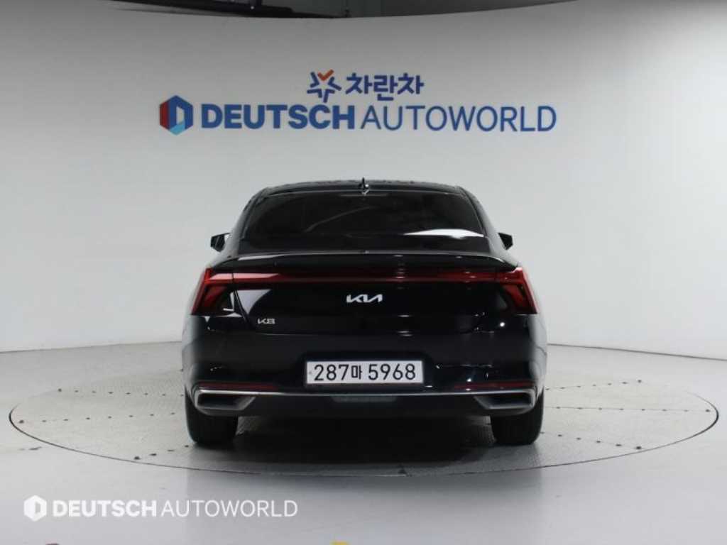 KIA K8 - Vista 5
