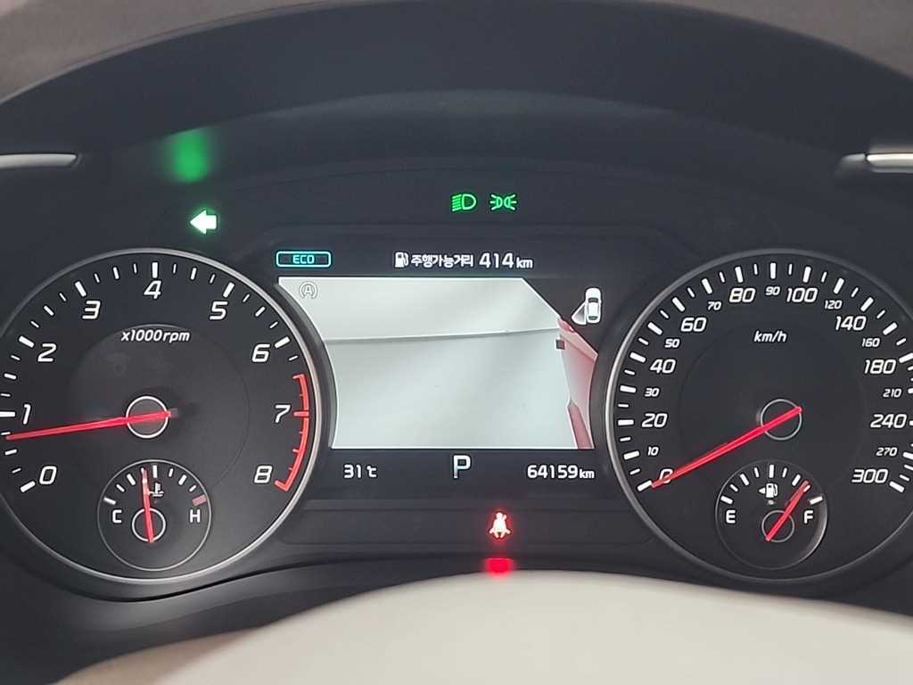 KIA Stinger - Vista 6