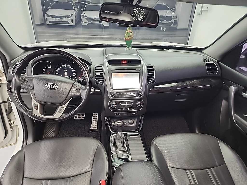 KIA Sorento - Vista 7