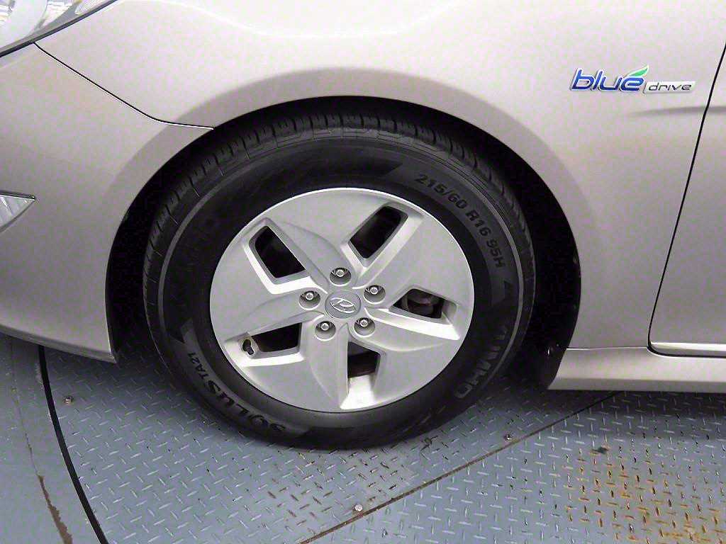 HYUNDAI Sonata 2012 Plateado - Importación desde Corea - HF Imports Iquique - Foto 20