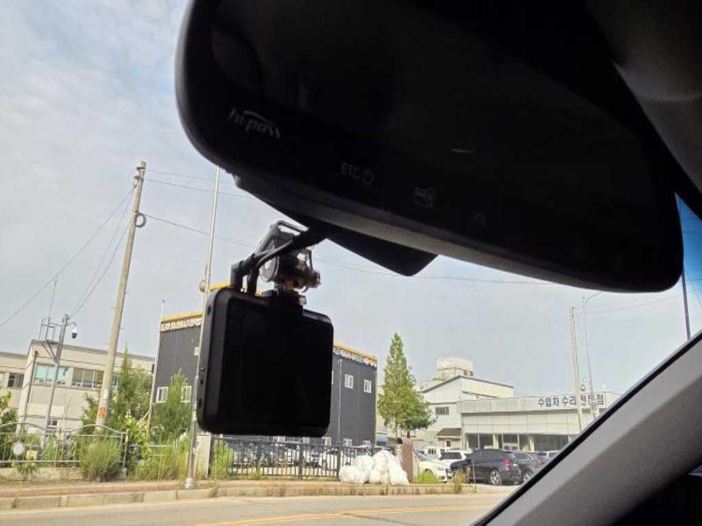 HYUNDAI Genesis - Vista 11