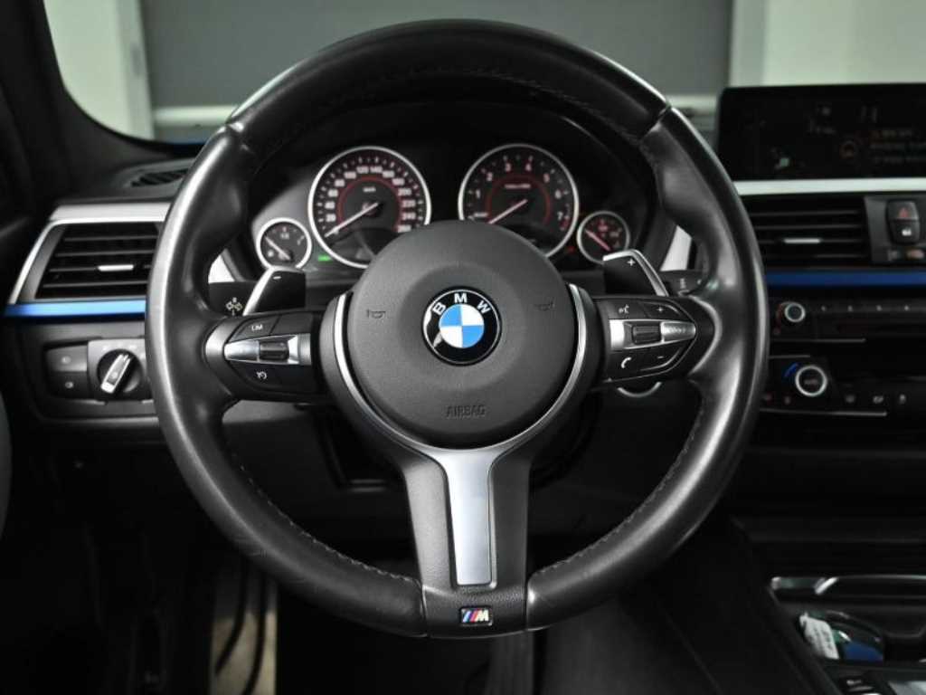 BMW 3 series 2017 Azul - Importación desde Corea - HF Imports Iquique - Foto 13