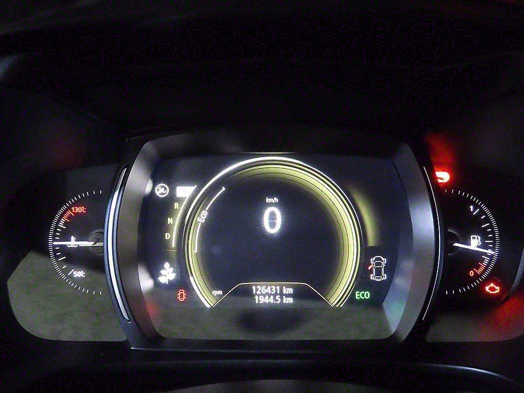 SAMSUNG QM6 - Vista 9