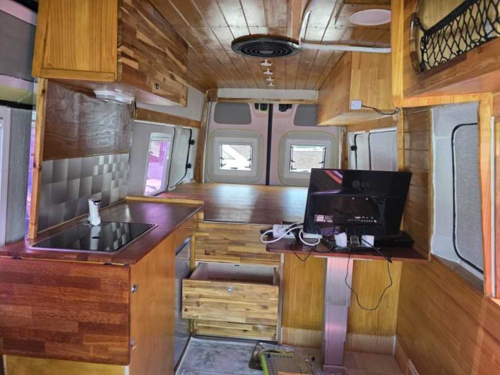 HYUNDAI Solati 2016 Negro - Importación desde Corea - HF Imports Iquique - Foto 17