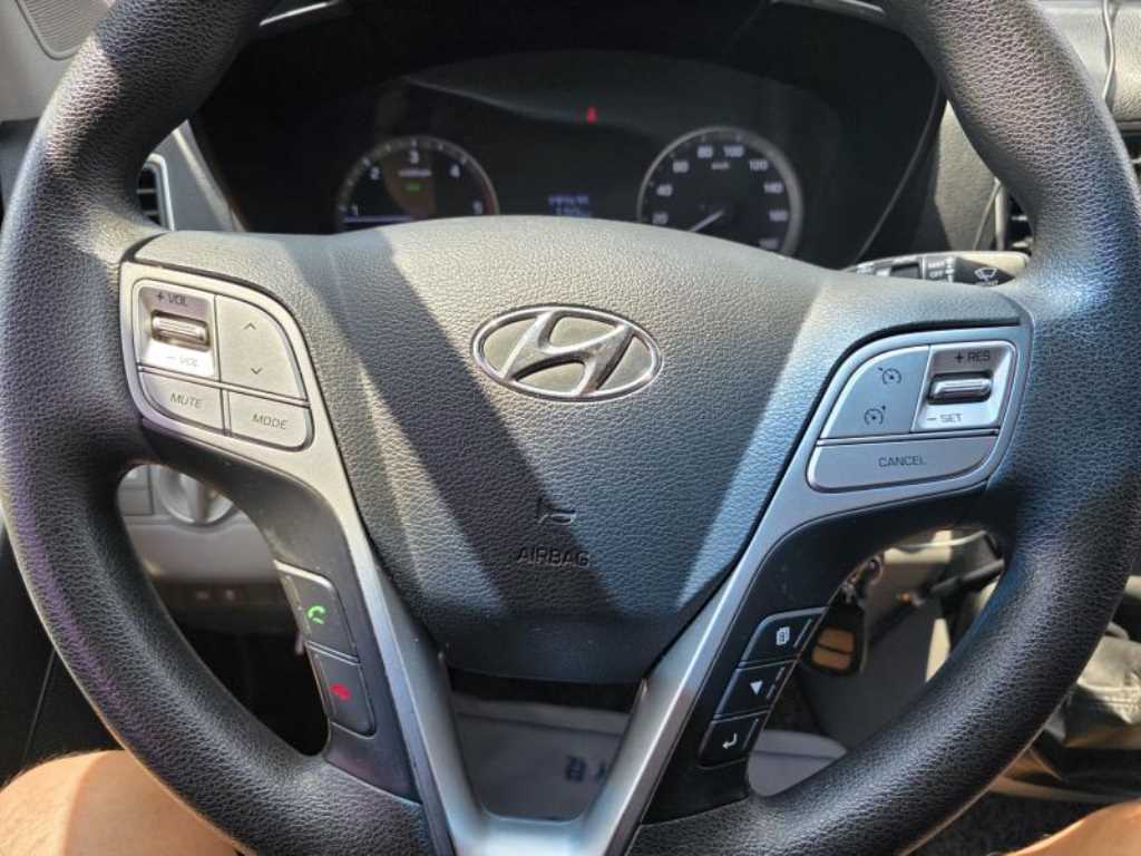 HYUNDAI Solati 2016 Negro - Importación desde Corea - HF Imports Iquique - Foto 14