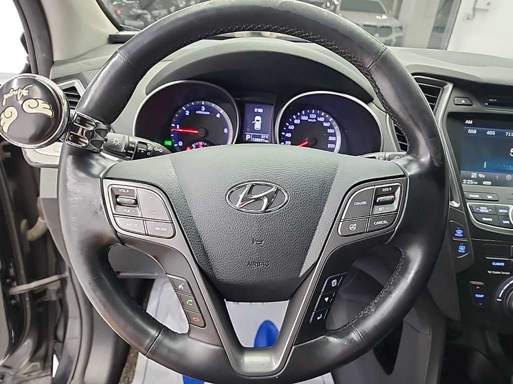 HYUNDAI Santa Fe - Vista 9