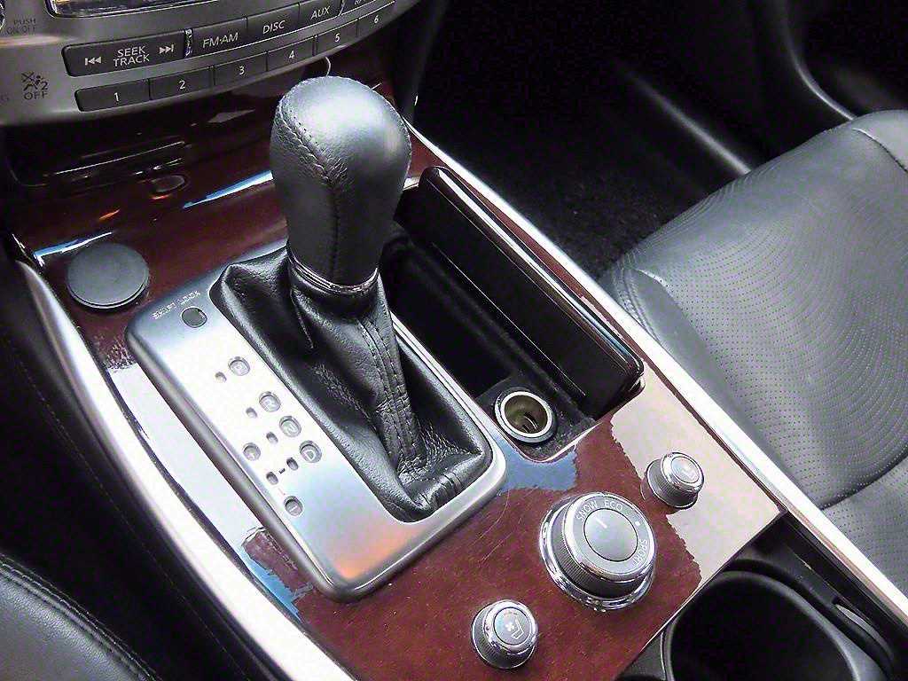 Infiniti Q - Vista 10