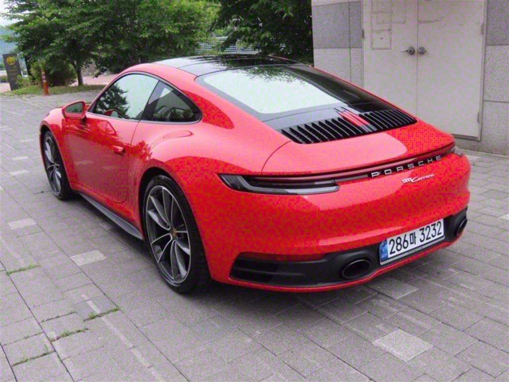 Porsche 911 - Vista 4