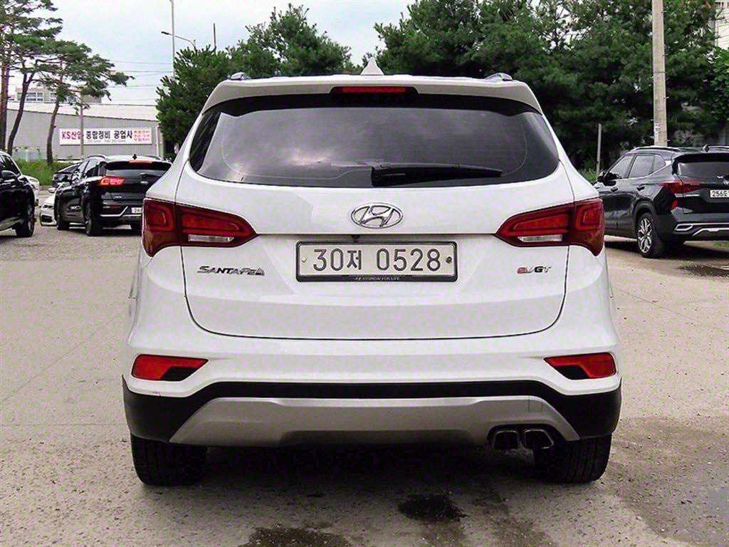 HYUNDAI Santa Fe - Vista 4