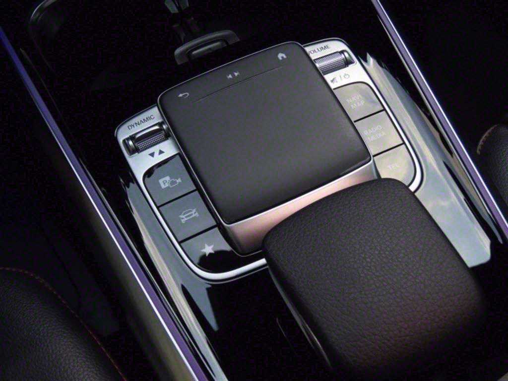 Mercedes Benz GLB Class - Vista 7