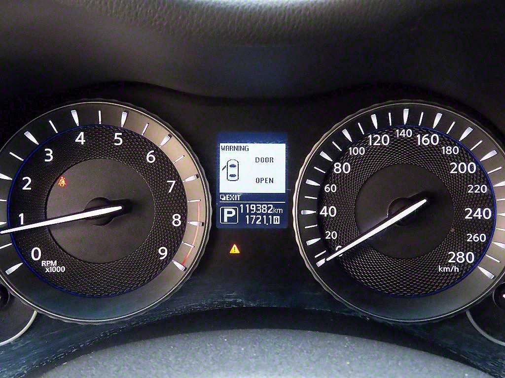 Infiniti Q - Vista 9