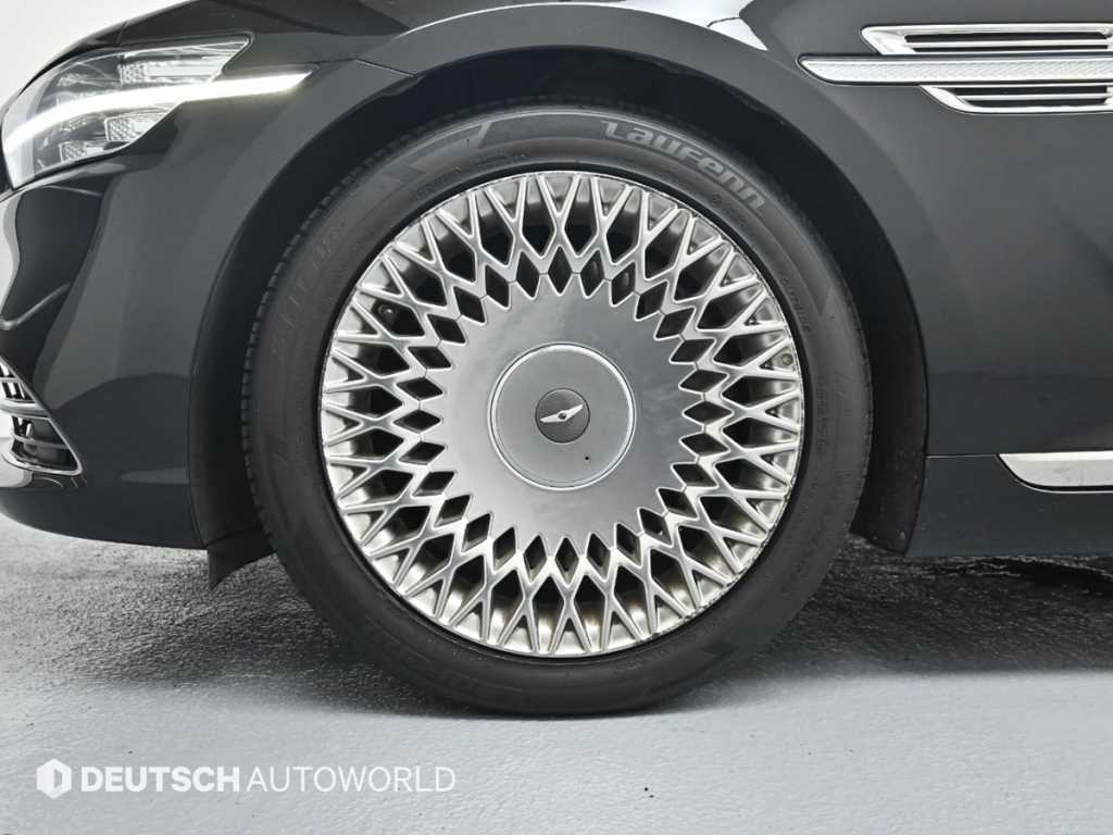 Genesis G90 - Vista 5