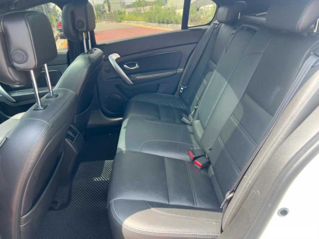 SAMSUNG SM5 - Vista 12