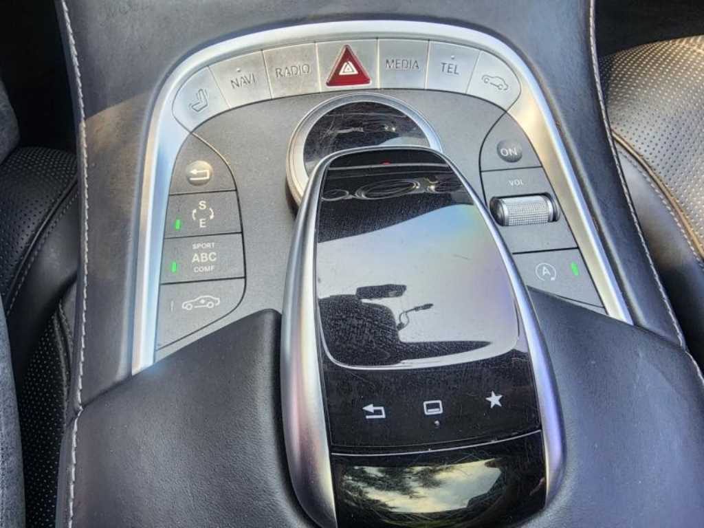 Mercedes Benz S Class - Vista 12