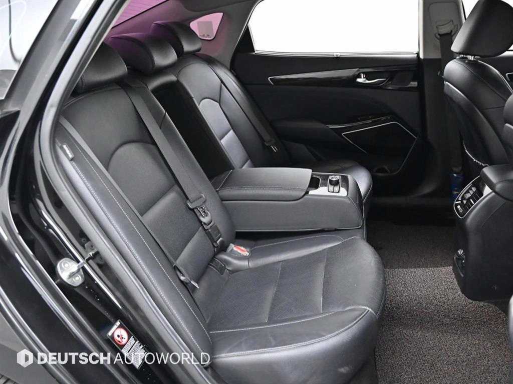 KIA K7 - Vista 12