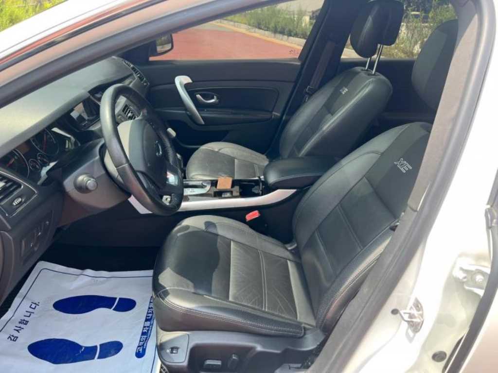 SAMSUNG SM5 - Vista 11