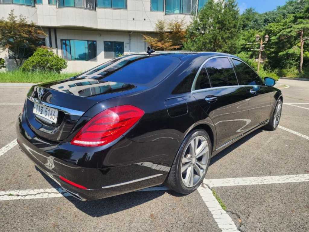 Mercedes Benz S Class - Vista 7
