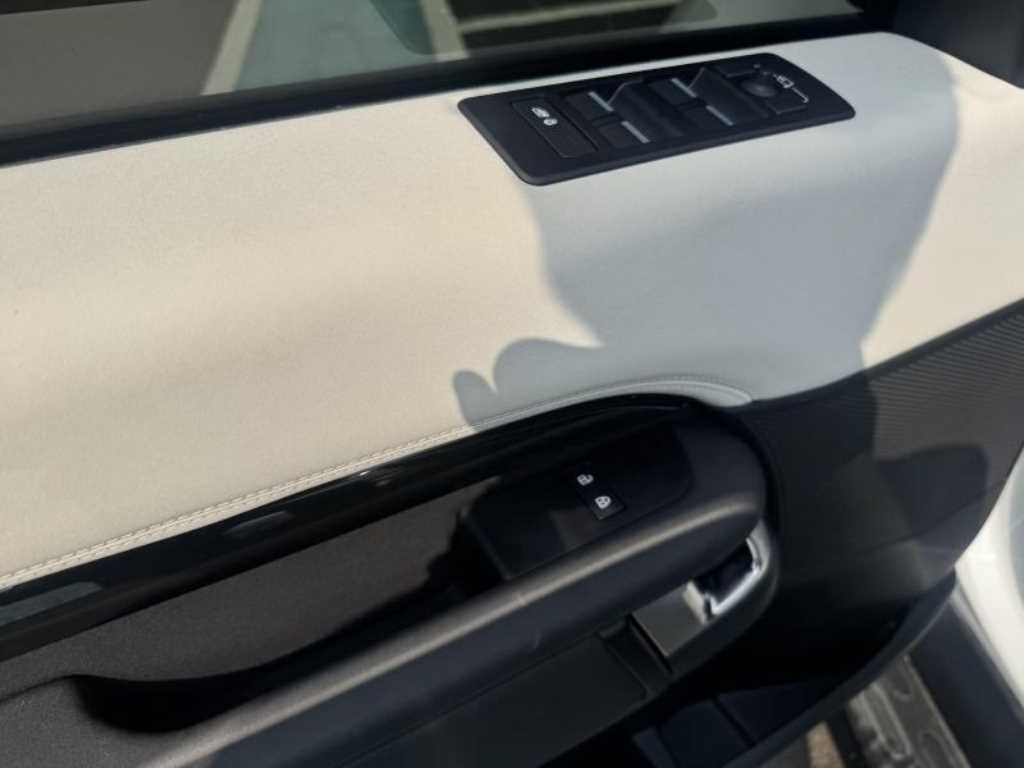 Land Rover Discovery 2024 - Importación desde Corea - HF Imports Iquique - Foto 17