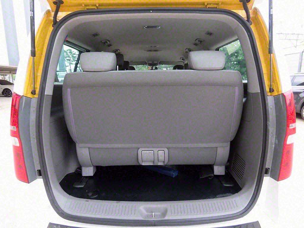 HYUNDAI Starex 2018 - Importación desde Corea - HF Imports Iquique - Foto 18